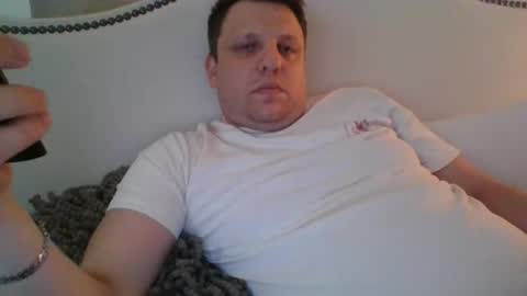 salsbud2022 online show from 02-12-25, 02:21