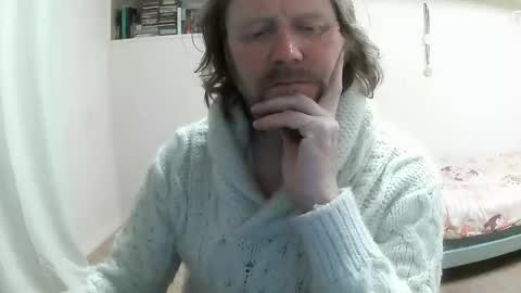 Snapshot of saltimbanquier chatting on 01-26-25, 01:58 Saltimbanquier Salt ou Banquier online show from 01-26-25, 01:58