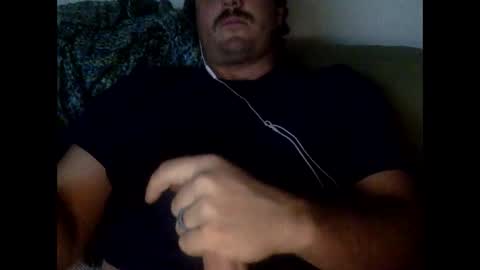 Snapshot of salty612 chatting on 12-16-24, 03:51 salty612 online show from 12-16-24, 03:51