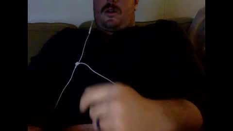 Snapshot of salty612 chatting on 12-23-25, 04:43 salty612 online show from 12-23-25, 04:43