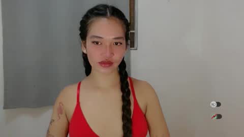 Snapshot of salva_fuckdoll chatting on 10-08-25, 12:19 Salva online show from 10-08-25, 12:19