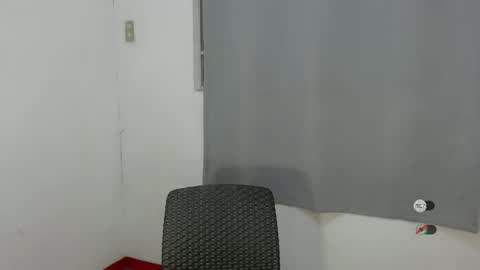 Salva online show from 11-17-25, 01:33