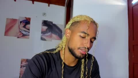 salvatore_amator online show from 06-11-26, 01:53