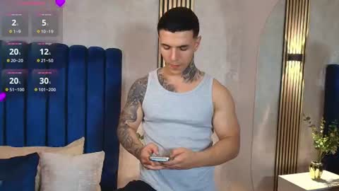 Snapshot of salvatore_damore chatting on 07-16-26, 01:00 SALVATORE online show from 07-16-26, 01:00