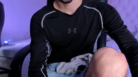 Snapshot of salvatore_monterey chatting on 09-15-25, 08:42 salvatore online show from 09-15-25, 08:42