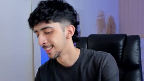 Snapshot of salvatore_monterey chatting on 09-29-25, 08:24 salvatore online show from 09-29-25, 08:24