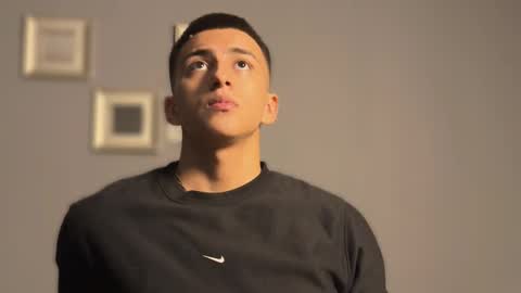 Salvatore online show from 11-22-25, 06:01