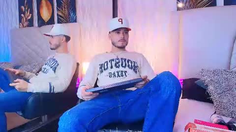 Snapshot of salvattore_muller chatting on 07-19-26, 12:36 Salvatore online show from 07-19-26, 12:36