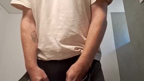 Salvo077 online show from 09-17-25, 04:19