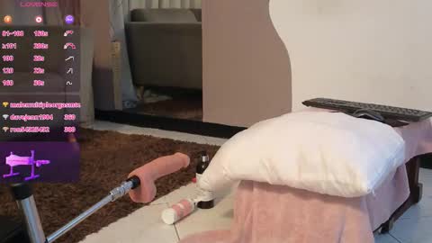 saly_moon1 online show from 03-10-26, 06:07