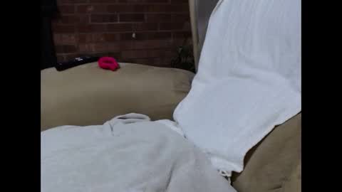 sam1tk2 online show from 04-18-26, 03:49