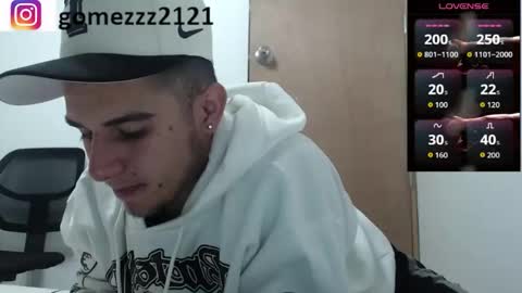 Snapshot of sam2121_ chatting on 11-12-25, 05:41 Sam online show from 11-12-25, 05:41