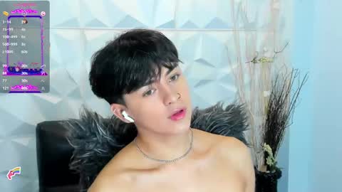 Snapshot of sam_daves_ chatting on 09-13-25, 02:06 Sam online show from 09-13-25, 02:06