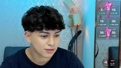 Snapshot of sam_daves_ chatting on 03-17-26, 03:48 Sam online show from 03-17-26, 03:48