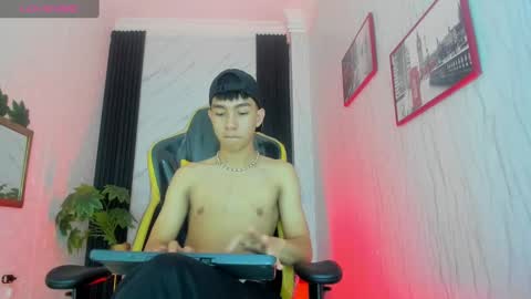 Snapshot of sam_kato chatting on 10-13-25, 07:47 S A M online show from 10-13-25, 07:47