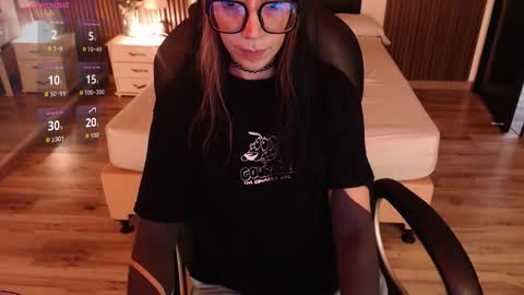 SAM MANSON online show from 12-04-25, 01:31