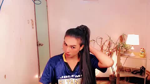 Snapshot of sam_mitinair chatting on 12-03-24, 04:06 sam online show from 12-03-24, 04:06