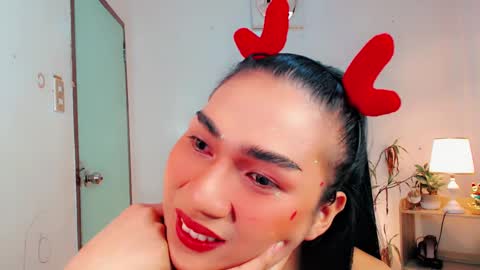 Snapshot of sam_mitinair chatting on 12-11-24, 09:09 sam online show from 12-11-24, 09:09