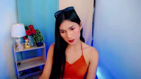 Snapshot of sam_mitinair chatting on 01-08-25, 03:28 sam online show from 01-08-25, 03:28