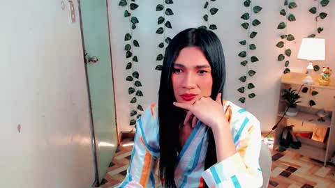 Snapshot of sam_mitinair chatting on 02-13-25, 12:32 sam online show from 02-13-25, 12:32