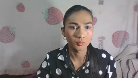 Snapshot of sam_mitinair chatting on 03-22-26, 01:36 sam online show from 03-22-26, 01:36