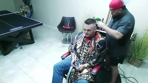 Snapshot of sam_papithebarber chatting on 10-08-25, 02:53 sam_papithebarber online show from 10-08-25, 02:53