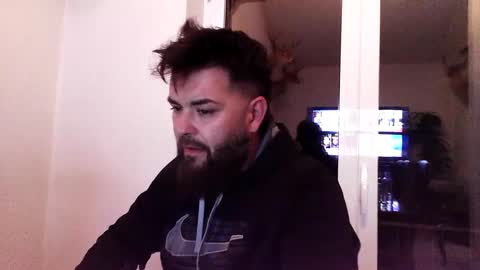 Snapshot of sam_papithebarber chatting on 11-26-25, 06:53 sam_papithebarber online show from 11-26-25, 06:53