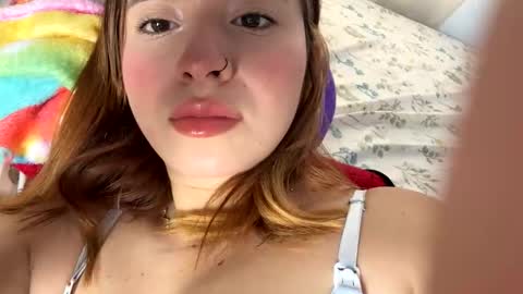 Snapshot of sam_robert17 chatting on 03-30-26, 05:47 Samantha Roberts online show from 03-30-26, 05:47