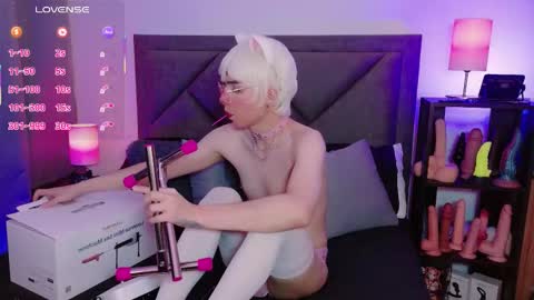 Sam online show from 03-26-26, 06:41