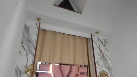 Snapshot of samaelandlilitt chatting on 11-26-25, 08:15 samaelandlilitt online show from 11-26-25, 08:15