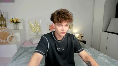 Sam online show from 09-28-25, 03:06