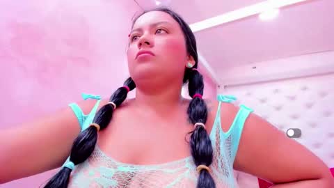 Snapshot of samanta__milk chatting on 10-18-25, 12:28 samanta__milk online show from 10-18-25, 12:28
