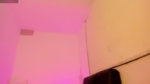 Snapshot of samanta__sweetx chatting on 06-10-26, 05:28 Samanta Sweet online show from 06-10-26, 05:28