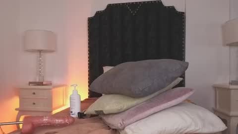  samanta  online show from 09-18-25, 02:57