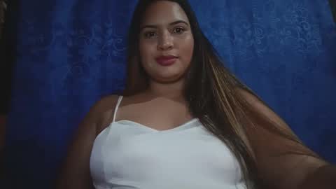 Snapshot of samantacurvy_ chatting on 12-16-25, 05:12 SAMANTA online show from 12-16-25, 05:12