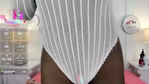 Snapshot of samantamarquez chatting on 12-18-25, 08:04 Samanta online show from 12-18-25, 08:04