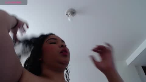 samantarosee online show from 10-27-25, 04:00