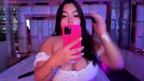 S A M A N T A   online show from 02-27-25, 09:22