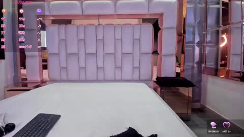 S A M A N T A   online show from 03-06-25, 07:47