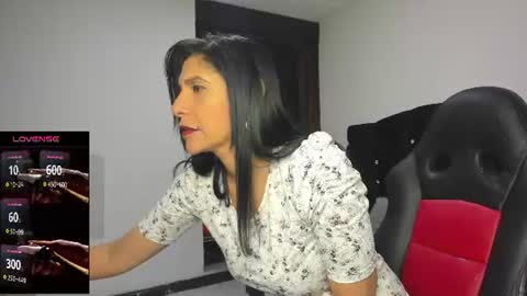 samantha1_rosse01 online show from 07-25-26, 11:02