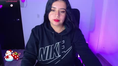 Snapshot of samantha_devil_ chatting on 12-12-24, 10:56 Samanta online show from 12-12-24, 10:56