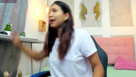    online show from 11-10-25, 11:53