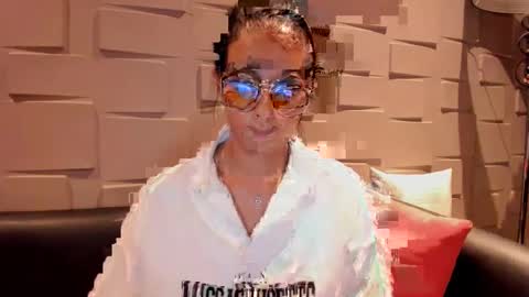 Samantha online show from 02-23-25, 04:07