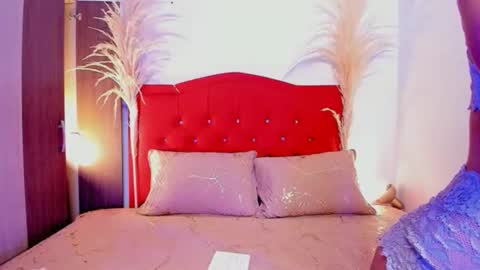 Samantha online show from 04-15-26, 05:36