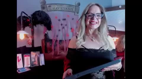 Snapshot of samantha_mature56 chatting on 10-24-25, 09:17 Sam online show from 10-24-25, 09:17