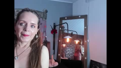 Snapshot of samantha_mature56 chatting on 10-27-25, 12:36 Sam online show from 10-27-25, 12:36