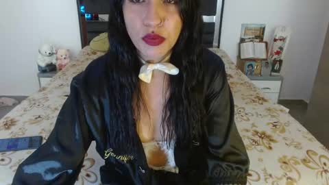 Snapshot of samantha_singh1 chatting on 04-23-26, 05:37 samantha singh1 online show from 04-23-26, 05:37
