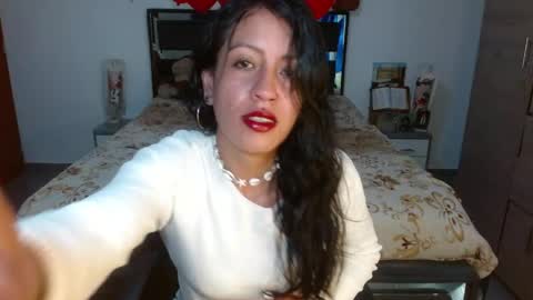 Snapshot of samantha_singh1 chatting on 04-25-26, 02:58 samantha singh1 online show from 04-25-26, 02:58