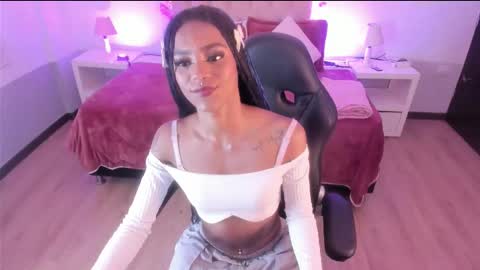 Samantha online show from 01-17-26, 06:55