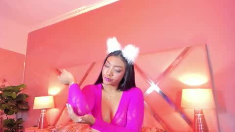 Samantha online show from 11-26-25, 11:55